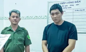 Tài xế ngủ gật tông chết 2 người bị bắt
