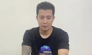 Cựu tuyển thủ Lê Sỹ Mạnh bị bắt