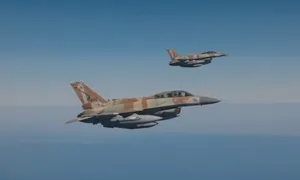 Israel tập kích Yemen, dọa săn lùng các thủ lĩnh Houthi