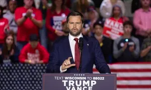 Ông JD Vance: Không nên ân xá cho người có hành vi bạo lực trong vụ 6/1 Ông JD Vance: Không nên ân xá cho người có hành vi bạo lực trong vụ 6/1