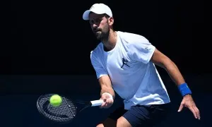 Chuyên gia nghi ngờ chuyện Djokovic ngộ độc
