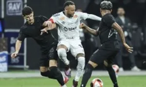 Neymar đổ lỗi cho bóng sau thất bại Neymar đổ lỗi cho bóng sau thất bại