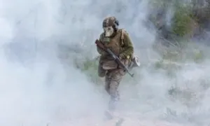 Ukraine tung nhiều ưu đãi để thu hút giới trẻ nhập ngũ Ukraine tung nhiều ưu đãi để thu hút giới trẻ nhập ngũ